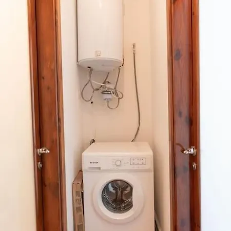 Charming 2-bed In Swieqi-hosted By Sweetstay *