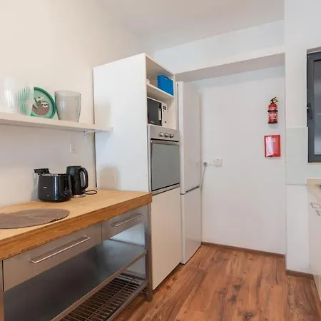 Charming 2-bed In Swieqi-hosted By Sweetstay Is-Swieqi