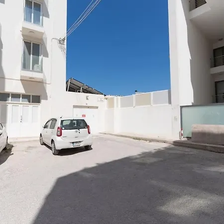 Charming 2-bed In Swieqi-hosted By Sweetstay